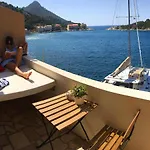 Triton Lastovo