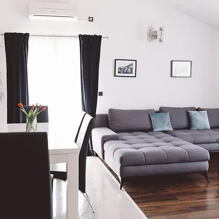 Triton 4* Lastovo