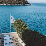 Vendégház Triton 4*